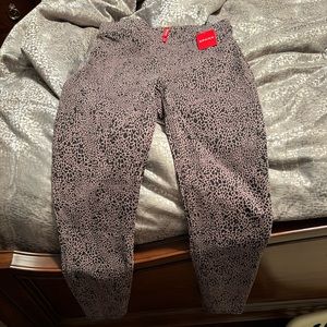 NWT SPANX ANKLE- JEANISH LEGGINGS MEDIUM